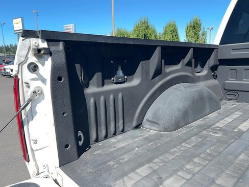Used 2018 Ford F150 XLT w/ Equipment Group 301A Mid AWD/4WD image 14