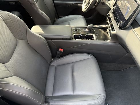 Used 2026 Lexus RX 350 Premium Plus w/ Accessory Package (Z1) FWD image 38