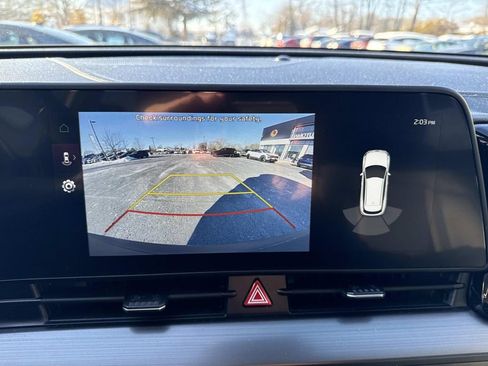 Used 2023 Kia Sportage EX image 21