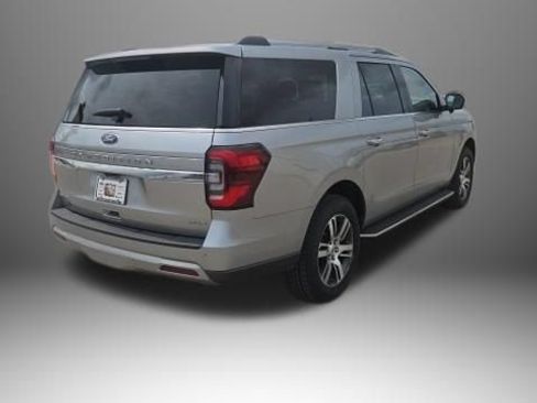 Used 2023 Ford Expedition Max Limited AWD/4WD image 4