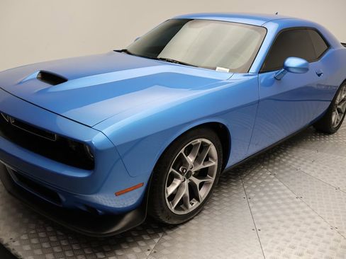 Used 2023 Dodge Challenger GT image 2