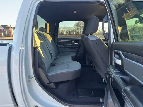 Used 2024 RAM 2500 Big Horn AWD/4WD image 27