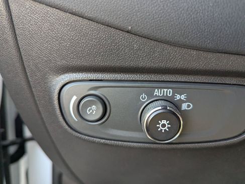 Used 2023 Chevrolet Equinox LT AWD/4WD image 23