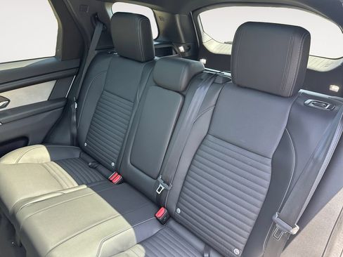 New 2026 Land Rover Discovery Sport Landmark AWD/4WD image 13