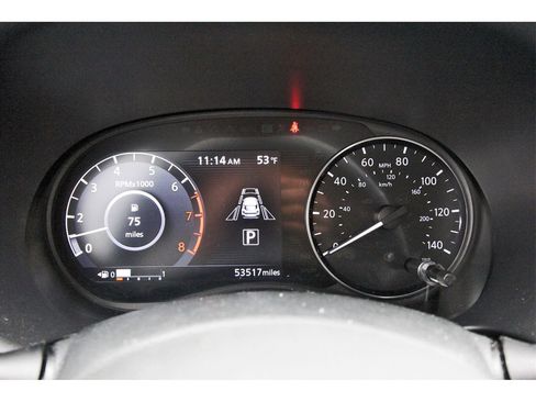 Certified 2021 Nissan Kicks SR image 10