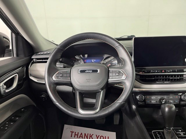 Used 2022 Jeep Compass Limited AWD/4WD image 19