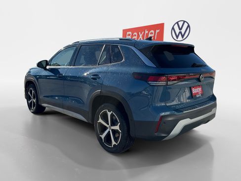 New 2025 Volkswagen Tiguan SE image 7