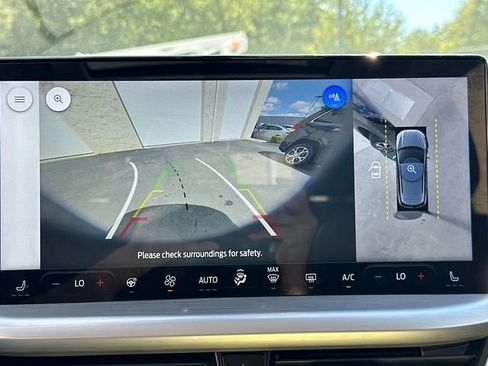 Certified 2023 Ford Escape Platinum image 34