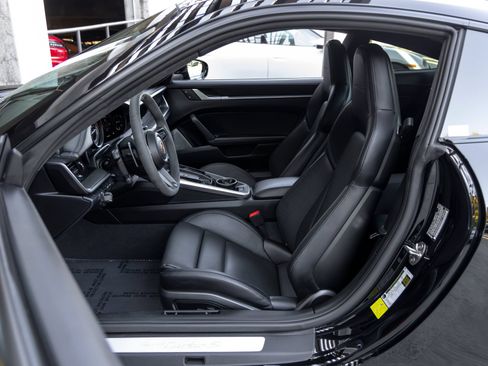Certified 2025 Porsche 911 Turbo S AWD/4WD image 26
