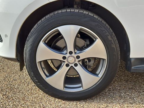 Used 2016 Mercedes-Benz GLE 350 image 11