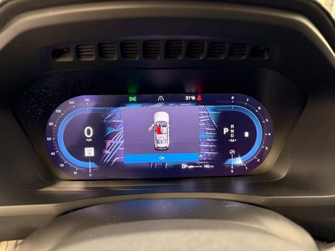 Used 2023 Volvo XC90 B6 Ultimate w/ Protection Package Premier image 13