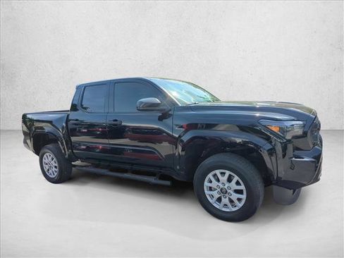Certified 2025 Toyota Tacoma SR RWD image 4