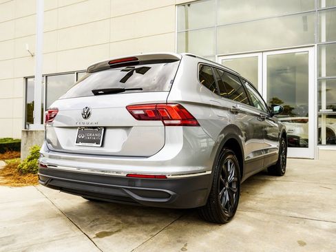 Used 2024 Volkswagen Tiguan Wolfsburg Edition image 12