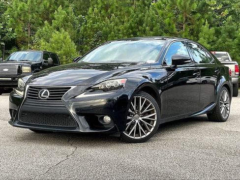 Used 2014 Lexus IS 250 w/ Premium Package RWD image 2