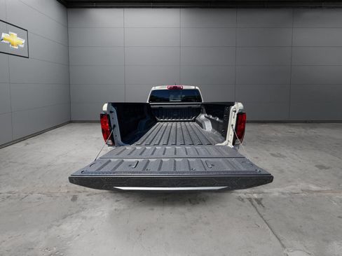 New 2026 Chevrolet Colorado Trail Boss AWD/4WD image 19