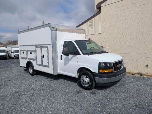 Used 2022 GMC Savana 3500 w/ Power Convenience Package image 19