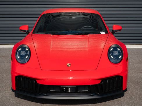 Certified 2025 Porsche 911 Carrera GTS image 30