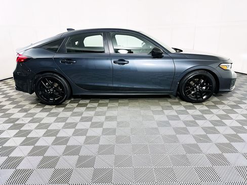 Used 2025 Honda Civic Sport image 10