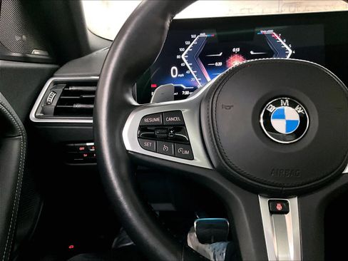 Used 2023 BMW 230i Coupe w/ M Sport Package image 20