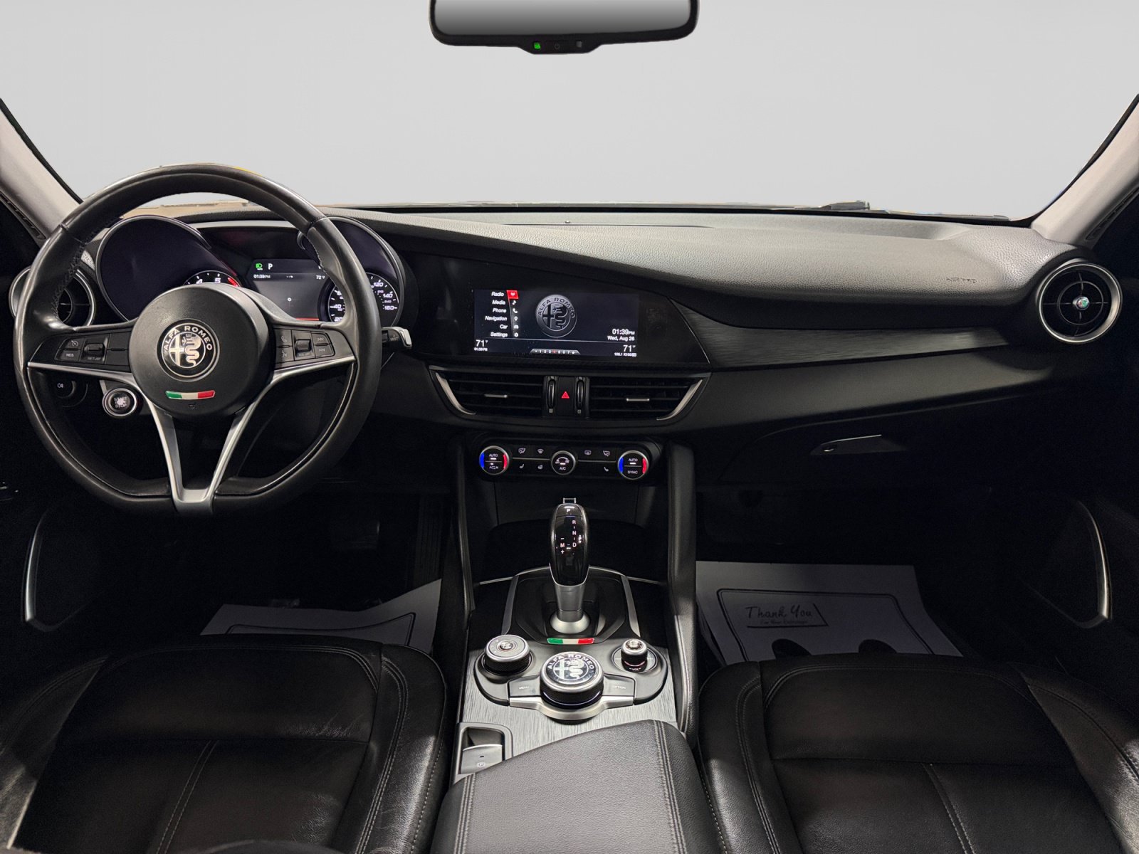 Used 2018 Alfa Romeo Giulia AWD image 17