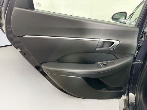 Used 2025 Hyundai Sonata SEL FWD image 25