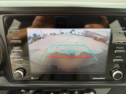 Used 2022 Toyota Tacoma SR AWD/4WD image 23