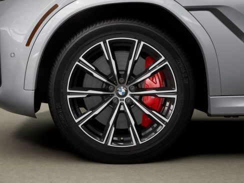 New 2026 BMW X6 xDrive40i image 32