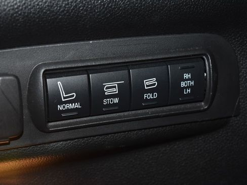 Used 2019 Ford Explorer Limited w/ Class III Trailer Tow Package image 32