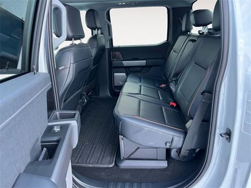 Certified 2025 Ford F450 Lariat w/ FX4 Off-Road Package image 13