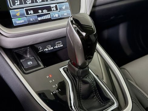 Certified 2023 Subaru Outback Limited image 11