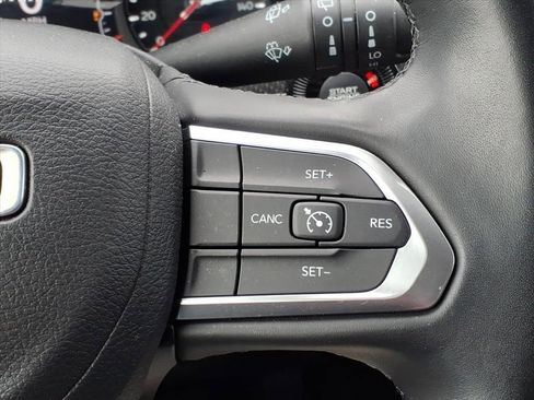 Used 2022 Jeep Compass Altitude w/ Convenience Group image 19