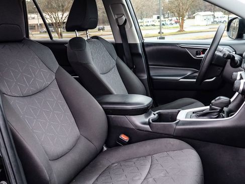 Used 2024 Toyota RAV4 XLE image 14