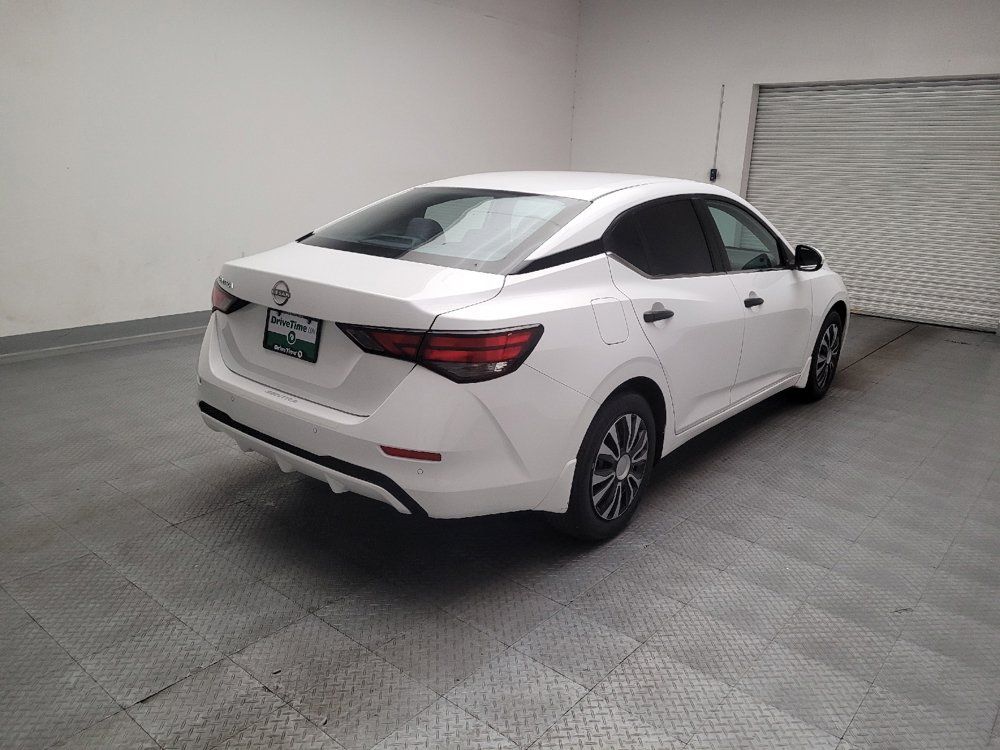 Used 2024 Nissan Sentra S FWD image 9