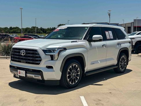 Used 2025 Toyota Sequoia Limited RWD image 7