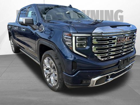Used 2023 GMC Sierra 1500 Denali w/ Denali Reserve Package AWD/4WD image 3