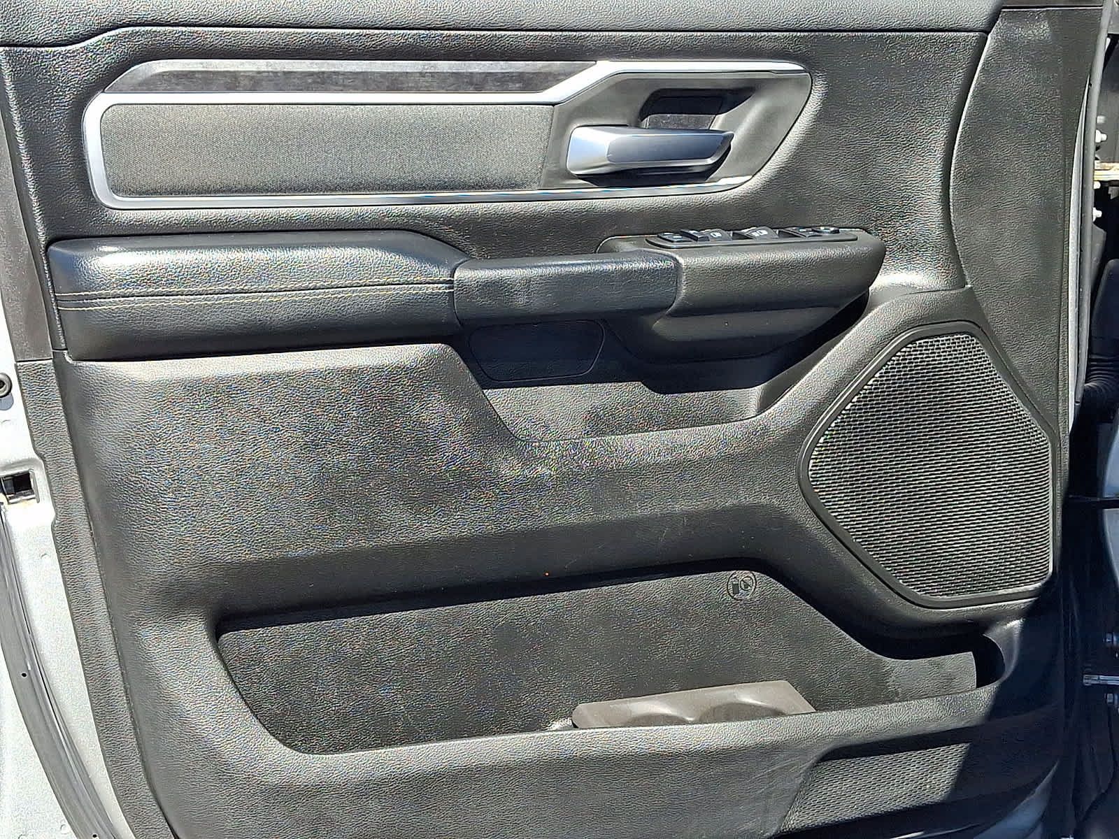 Used 2019 RAM 1500 Big Horn AWD/4WD image 14
