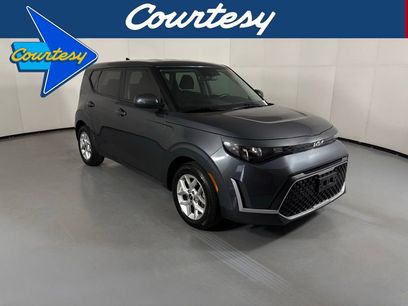 Used 2023 Kia Soul LX w/ LX Technology Package