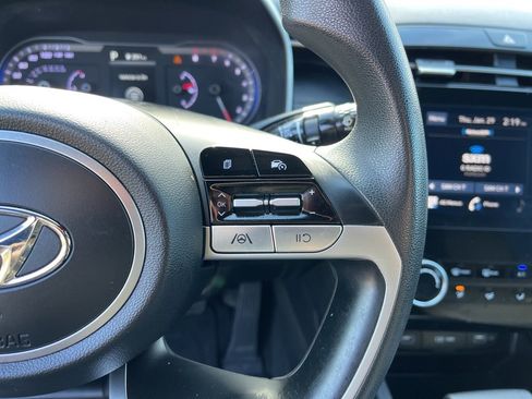 Used 2023 Hyundai Santa Cruz SEL image 18