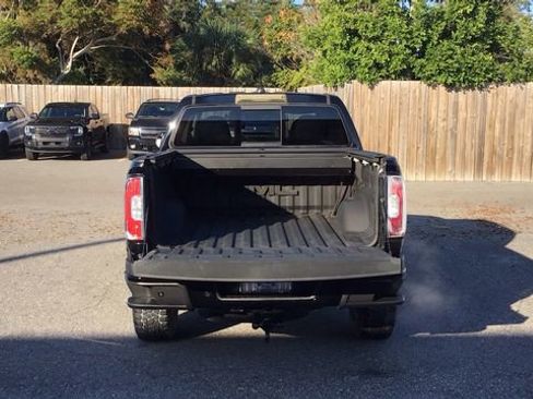 Used 2021 GMC Canyon AT4 w/ Driver Alert Package image 9