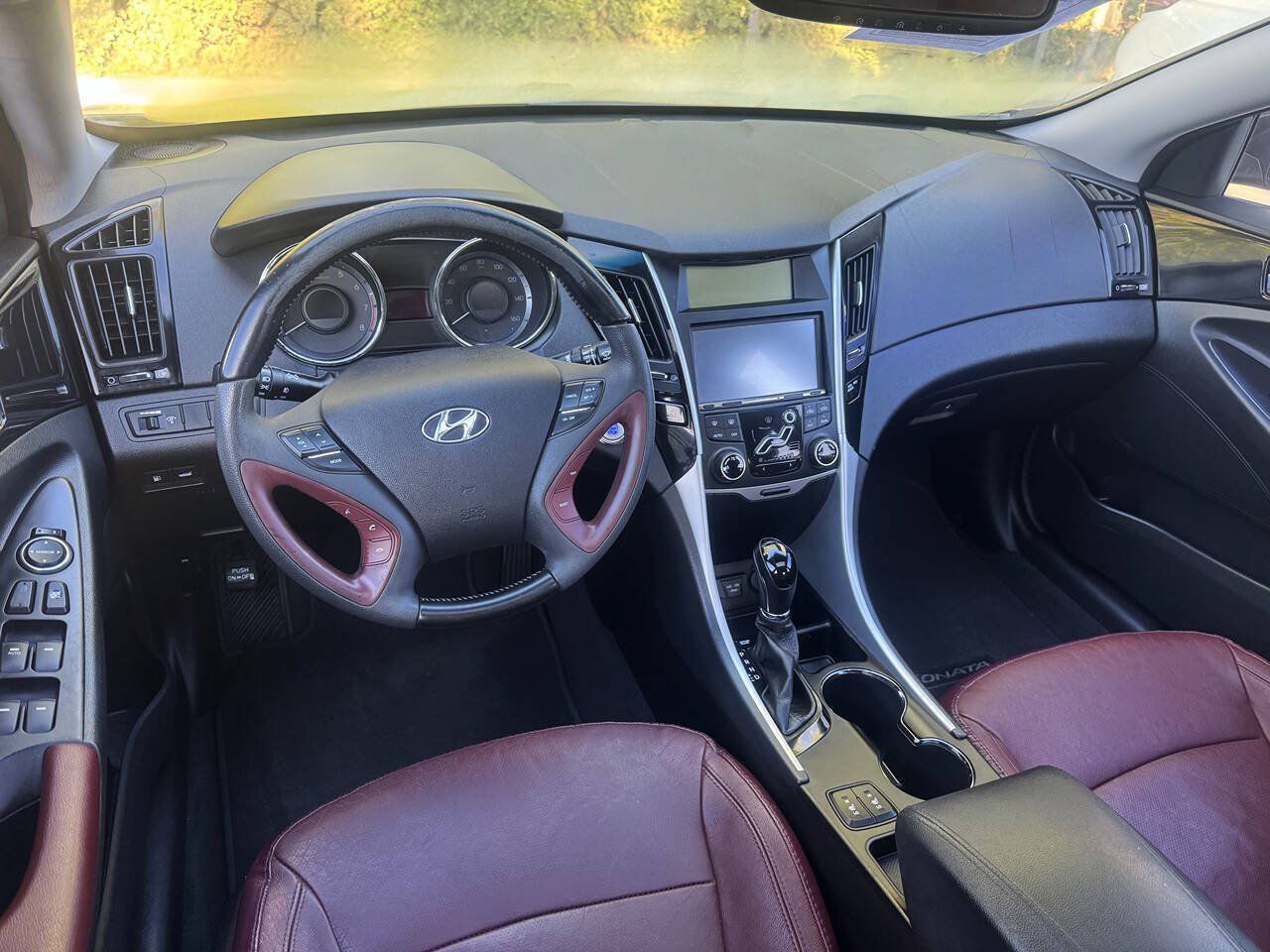 Used 2011 Hyundai Sonata Limited FWD image 8