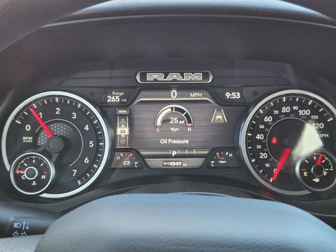 Used 2025 RAM 1500 Classic Warlock image 9