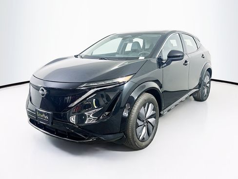 Used 2024 Nissan Ariya FWD image 3