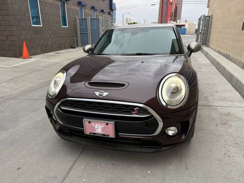 Used 2017 MINI Cooper Clubman S AWD/4WD image 9