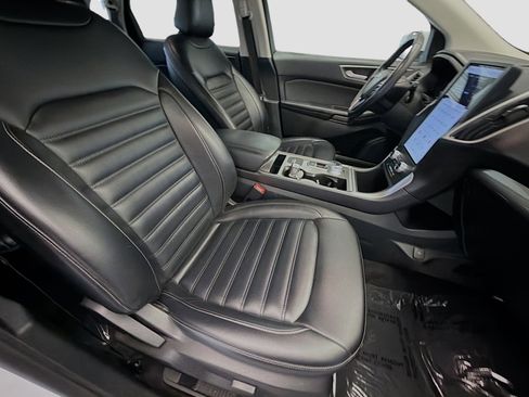 Used 2023 Ford Edge SEL AWD/4WD image 15
