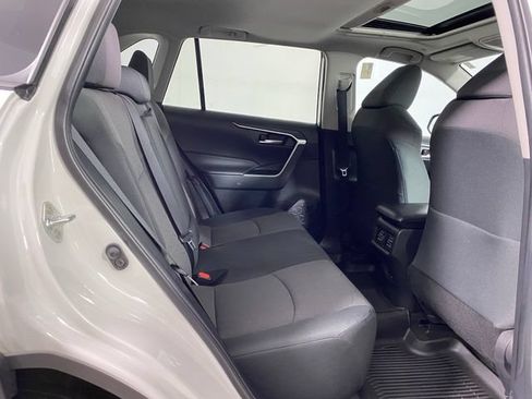 Certified 2024 Toyota RAV4 XLE w/ Convenience Package AWD/4WD image 9