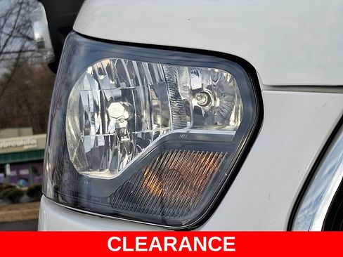 Used 2024 Ford Transit 350 XLT RWD image 9