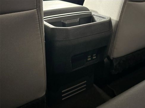 Certified 2024 Toyota Tacoma TRD Sport image 32