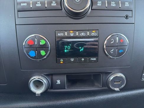 Used 2010 GMC Sierra 1500 SLE w/ Power Pack Plus AWD/4WD image 20