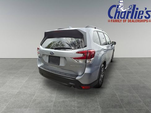 Certified 2021 Subaru Forester Premium AWD/4WD image 4