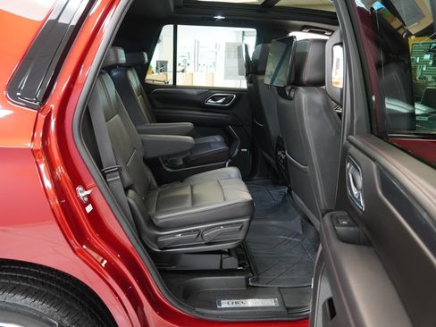 Used 2023 Chevrolet Tahoe RST w/ Luxury Package AWD/4WD image 28